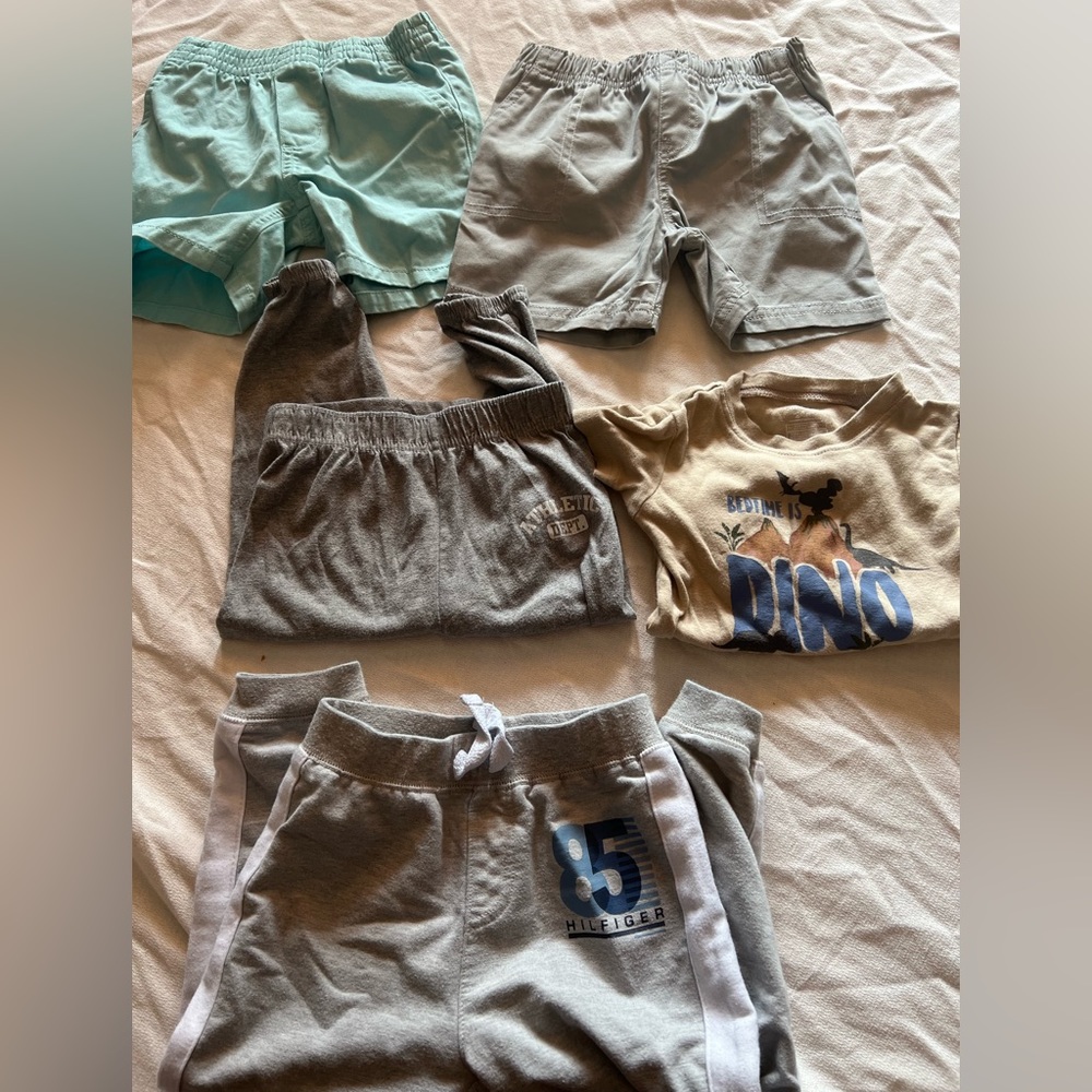 Bundle 5 piece boys trousers & Shorts. Size 24m.
